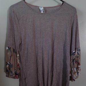 NWOT XL Shes J Apparel Top